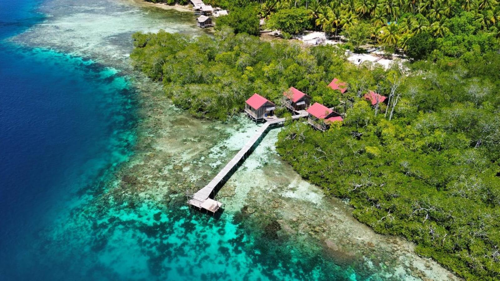 Raja Ampat Blue Sea Villa Besir Eksteriør bilde